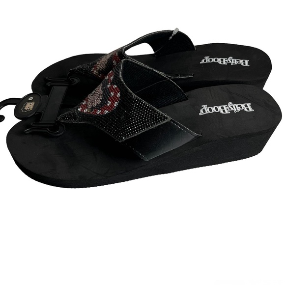 BETTY BOOP Sparkly Flip Sandals - Picture 3 of 10